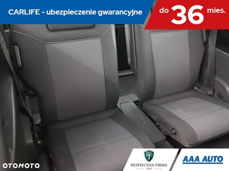 Opel Zafira - 19