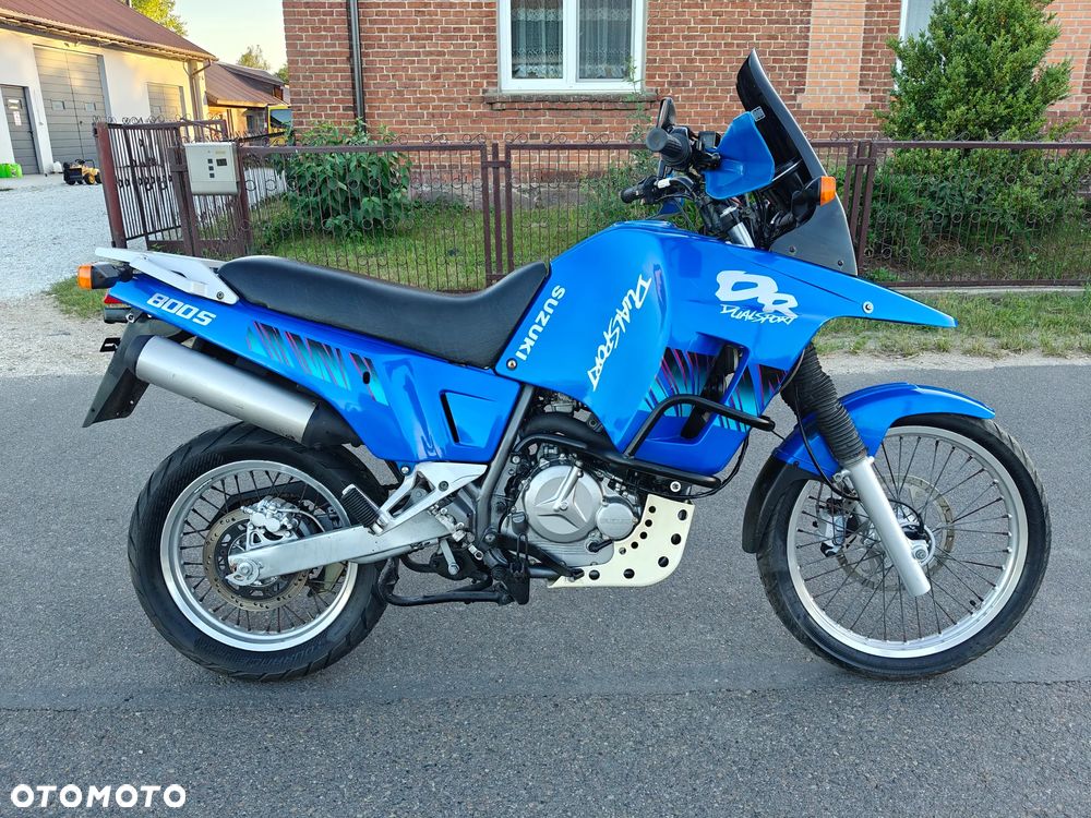 Suzuki DR - 6