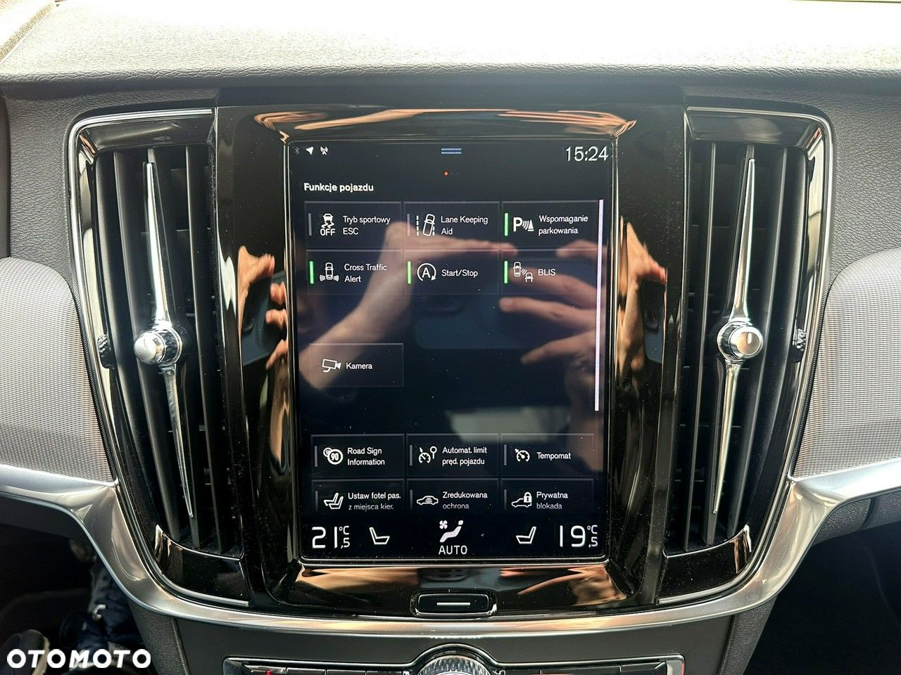 Volvo V90 Cross Country D5 SCR AWD Pro - 31