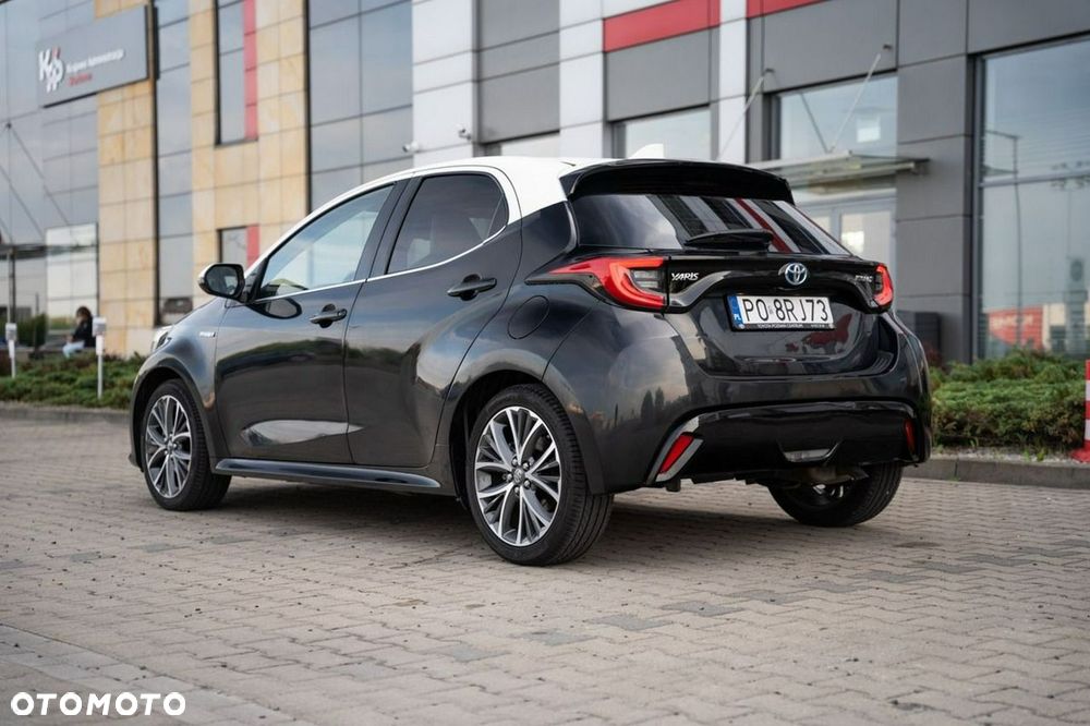 Toyota Yaris Hybrid 1.5 Selection Elegant - 38