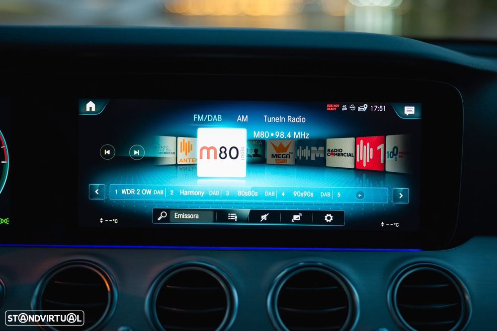 Mercedes-Benz E 300 de AMG Line - 28