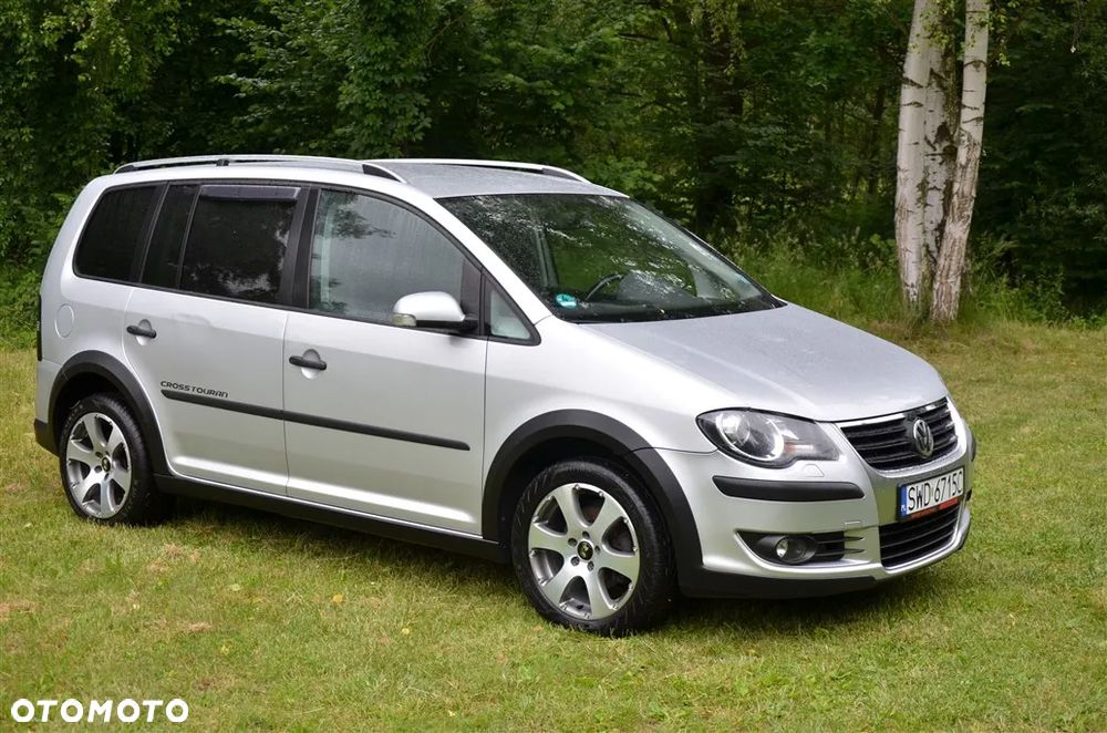 Volkswagen Touran 1.9 TDI DPF Cross - 3