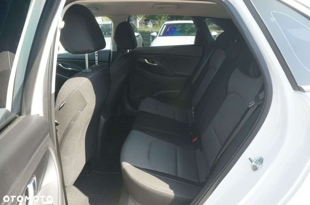 Hyundai i30 1.0 T-GDI Modern - 24