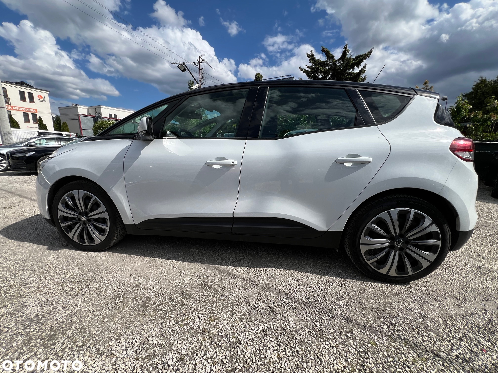 Renault Scenic BLUE dCi 120 Deluxe-Paket LIMITED - 16