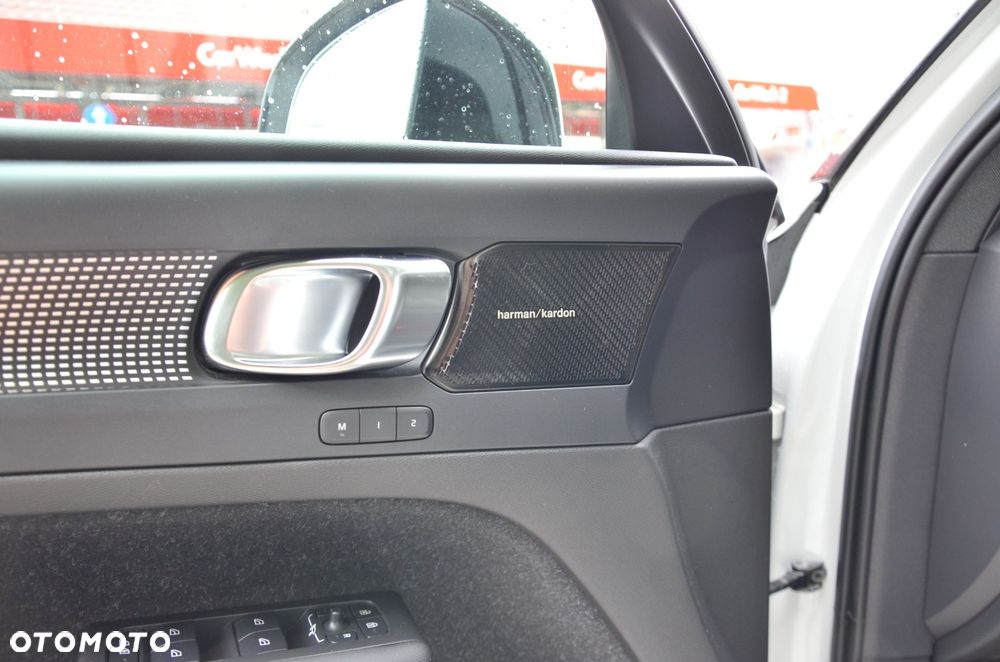 Volvo XC 40 T5 AWD Geartronic R-Design - 15
