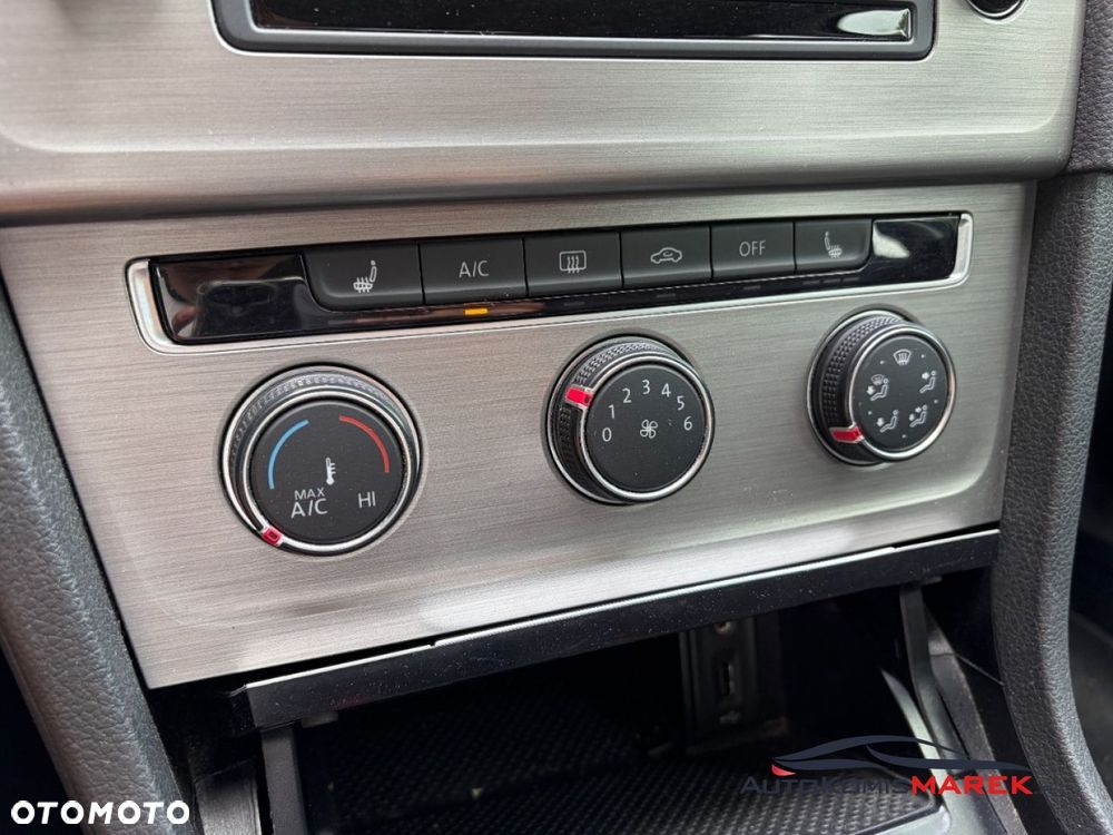 Volkswagen Golf - 13