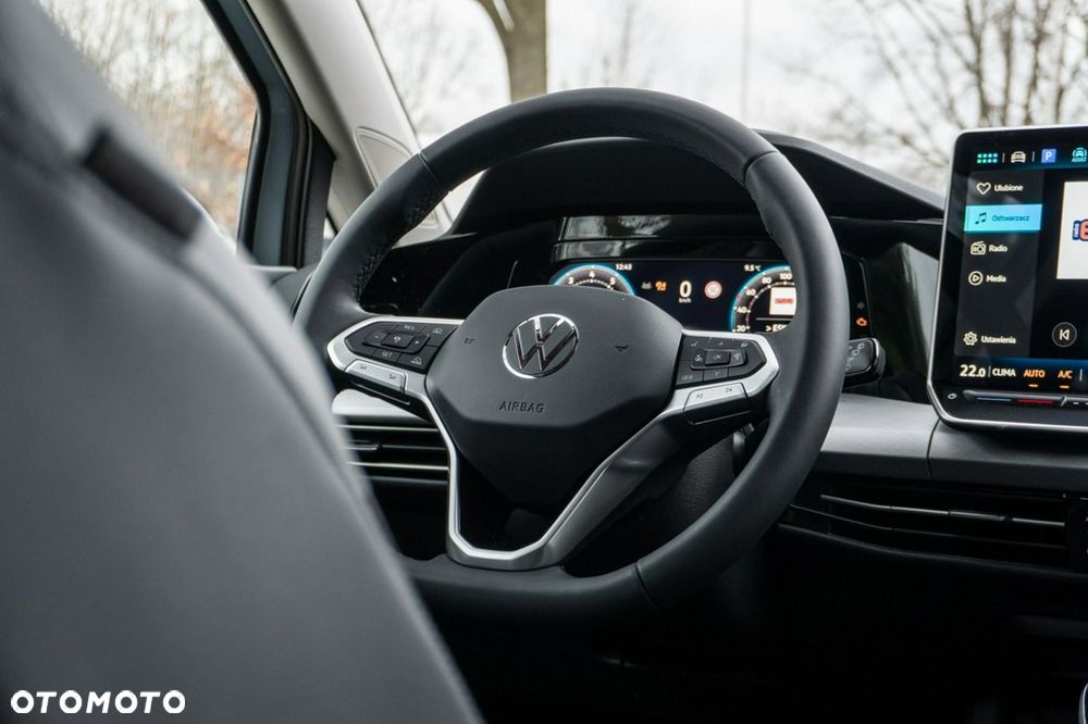 Volkswagen Golf - 21