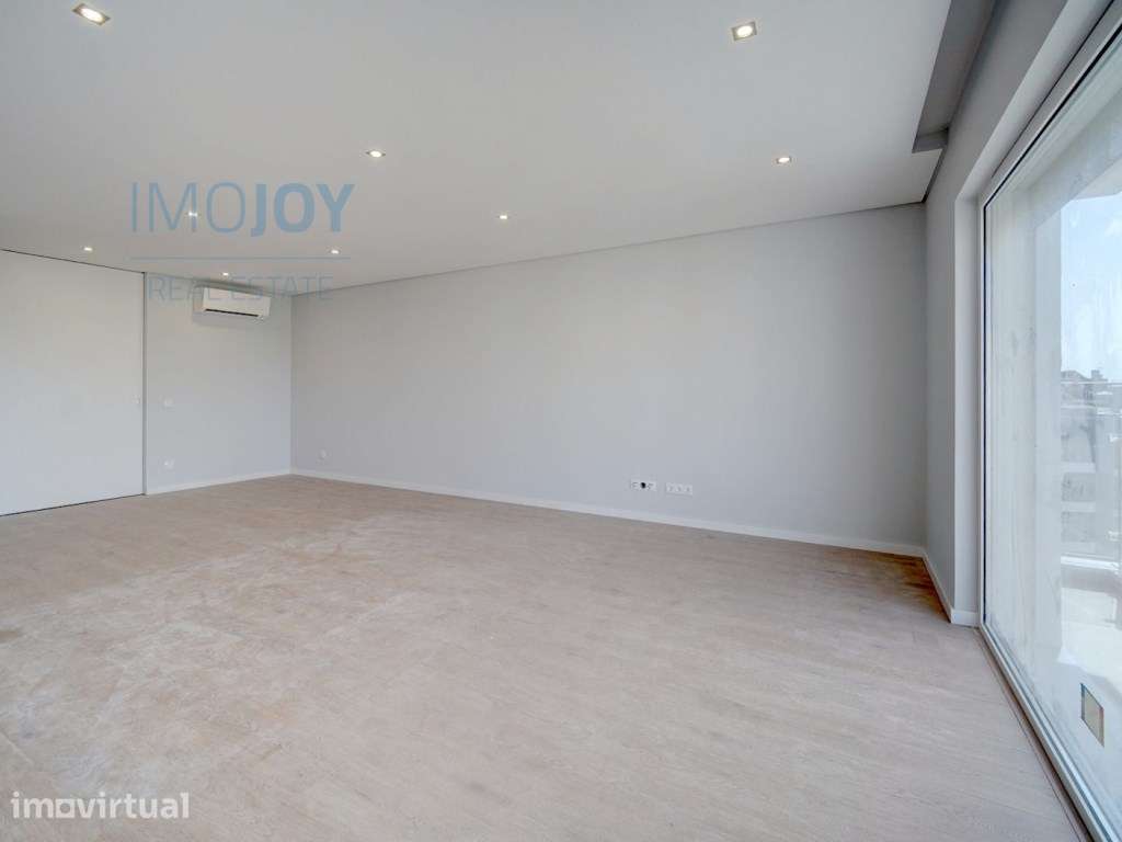Apartamento T3 na Quinta das Marianas, Parede - Grande imagem: 2/35