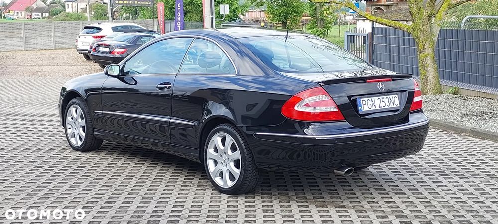 Mercedes-Benz CLK - 38