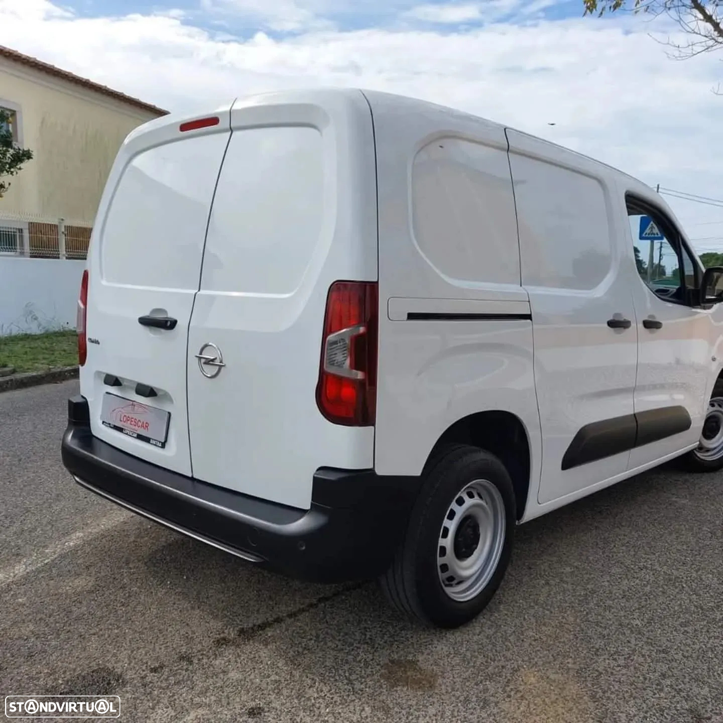 Opel Combo - 2021 | 110.000KM | GARANTIA | 3 LUG. - 4