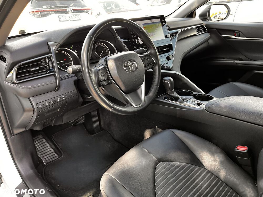 Toyota Camry 2.5 Hybrid Prestige CVT - 4