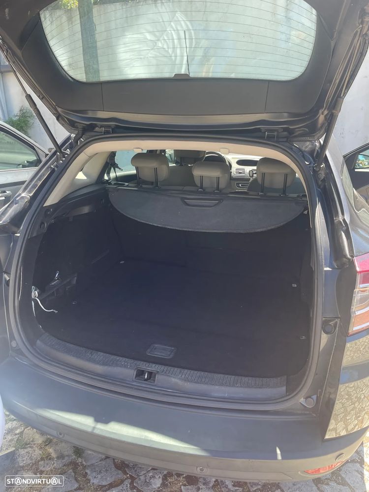 Renault Mégane ENERGY dCi 110 Start & Stop Bose Edition - 10