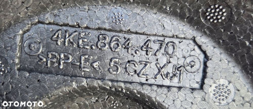 audi q8 e-tron 4ke mocowanie koła zapasowego 4ke864470 - 3