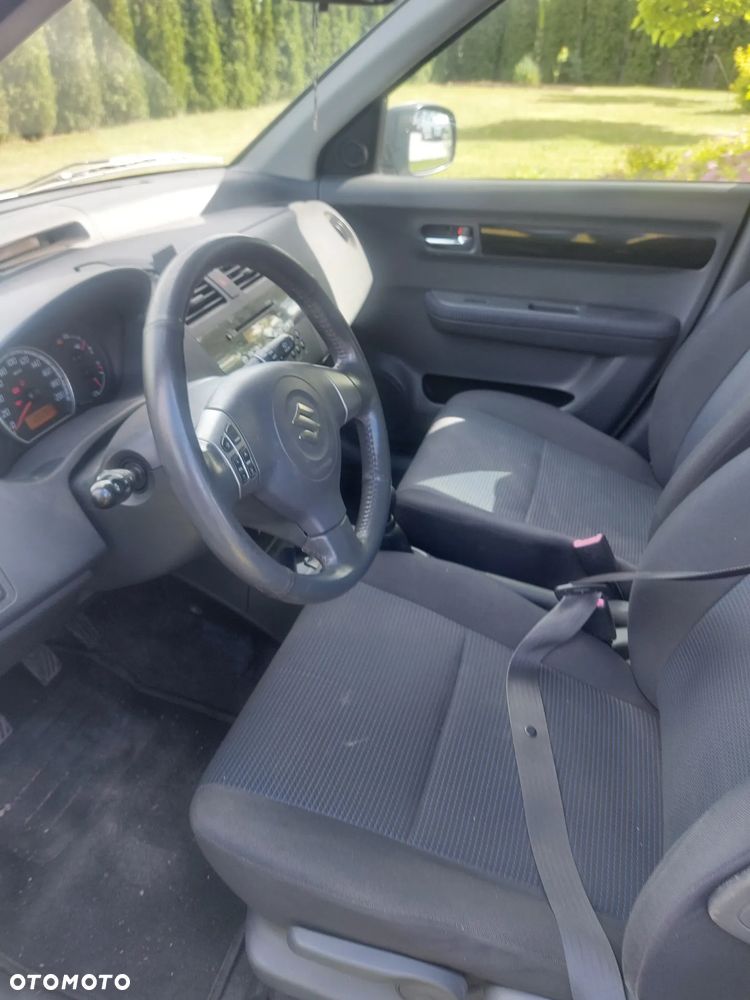 Suzuki Swift 1.3 GLX / Comfort - 6