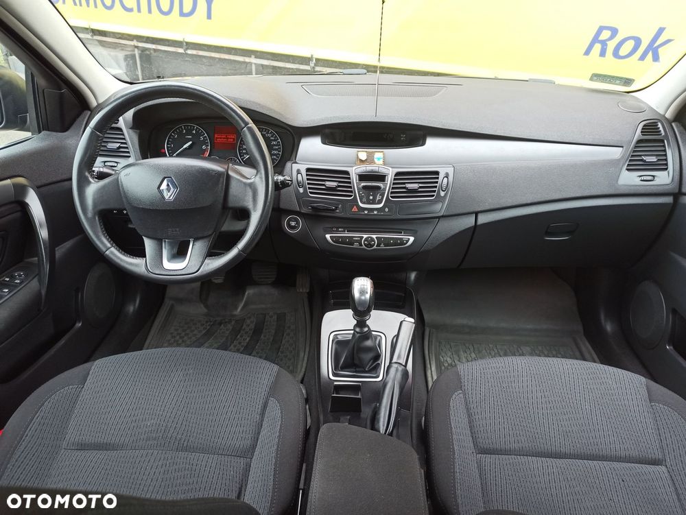 Renault Laguna - 14
