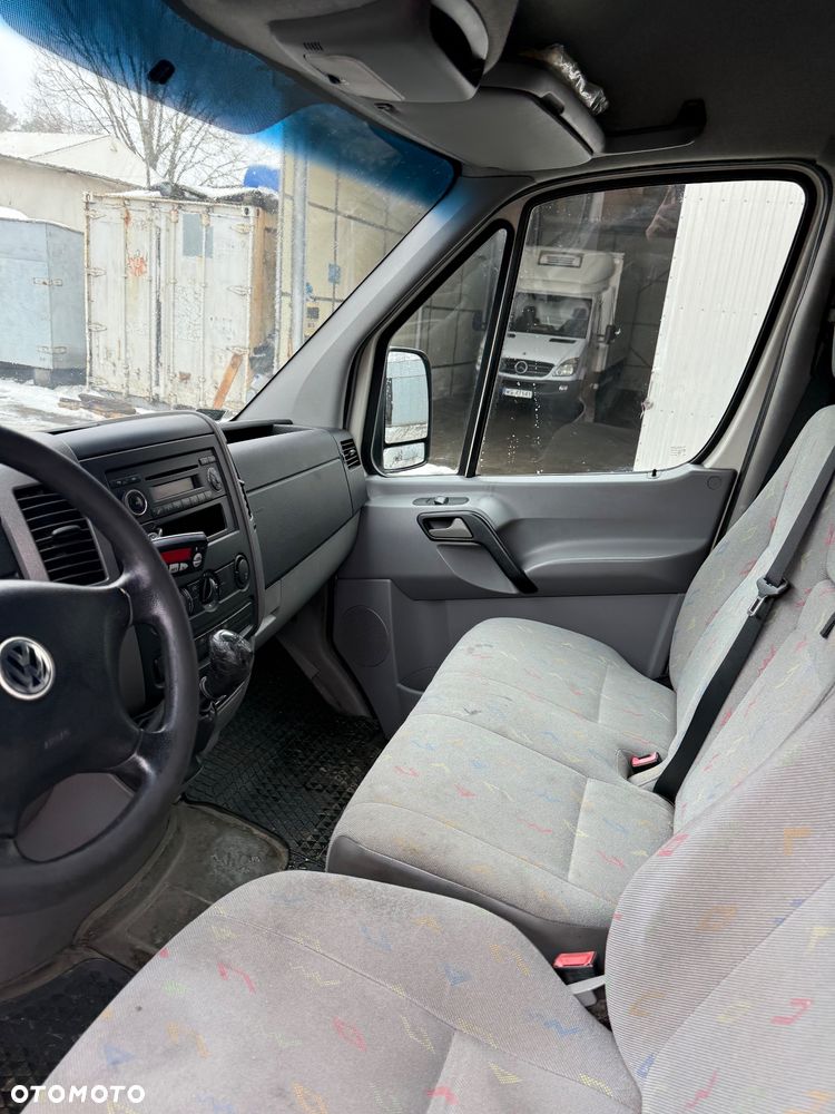 Volkswagen CRAFTER - 9