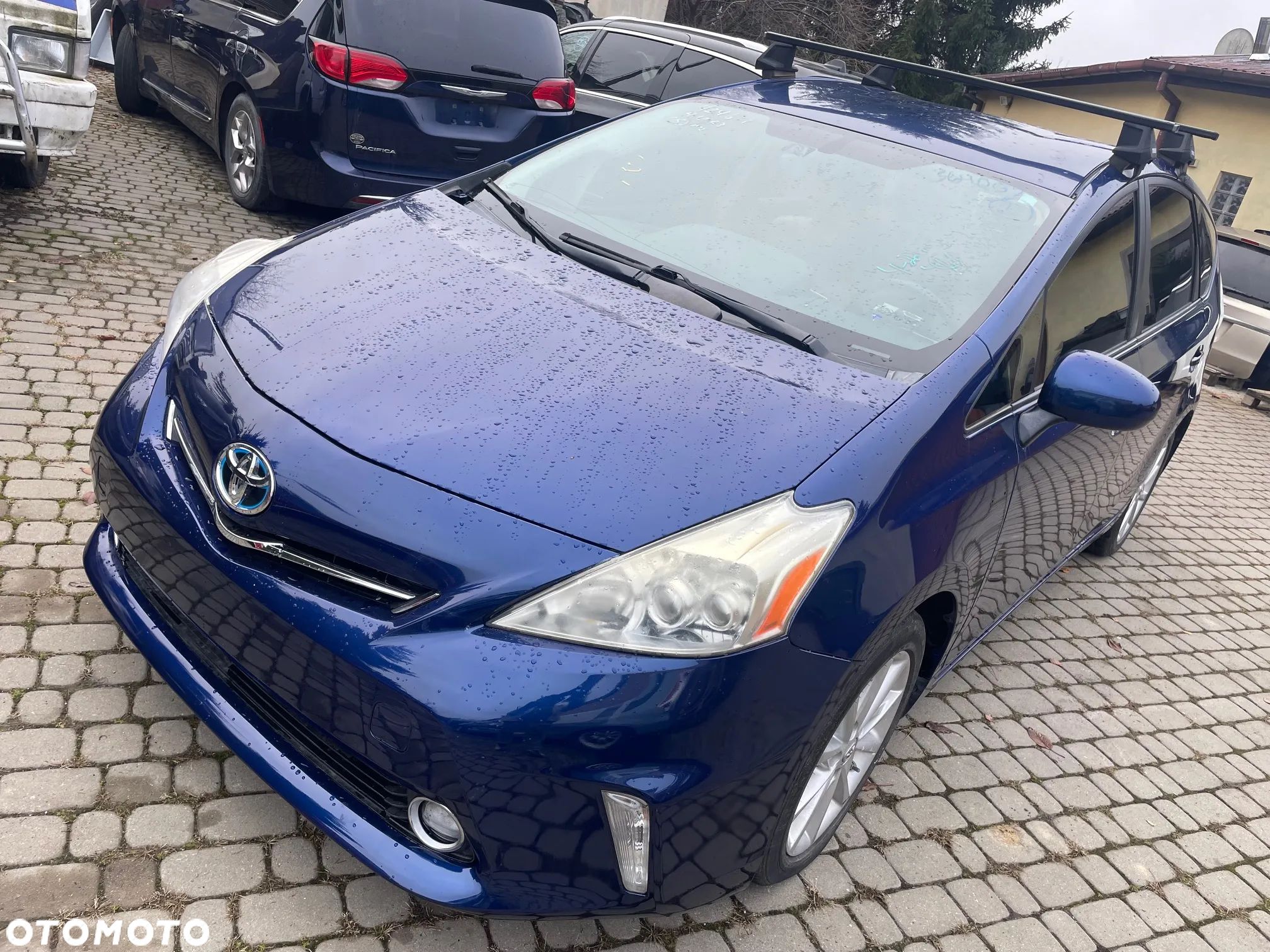 Toyota Prius+ (Hybrid) Executive - 1
