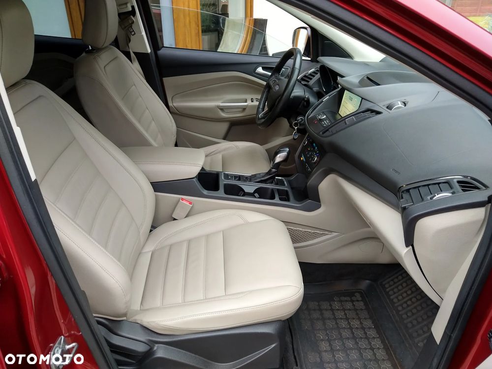 Ford Kuga 1.5 EcoBoost AWD Titanium ASS - 4