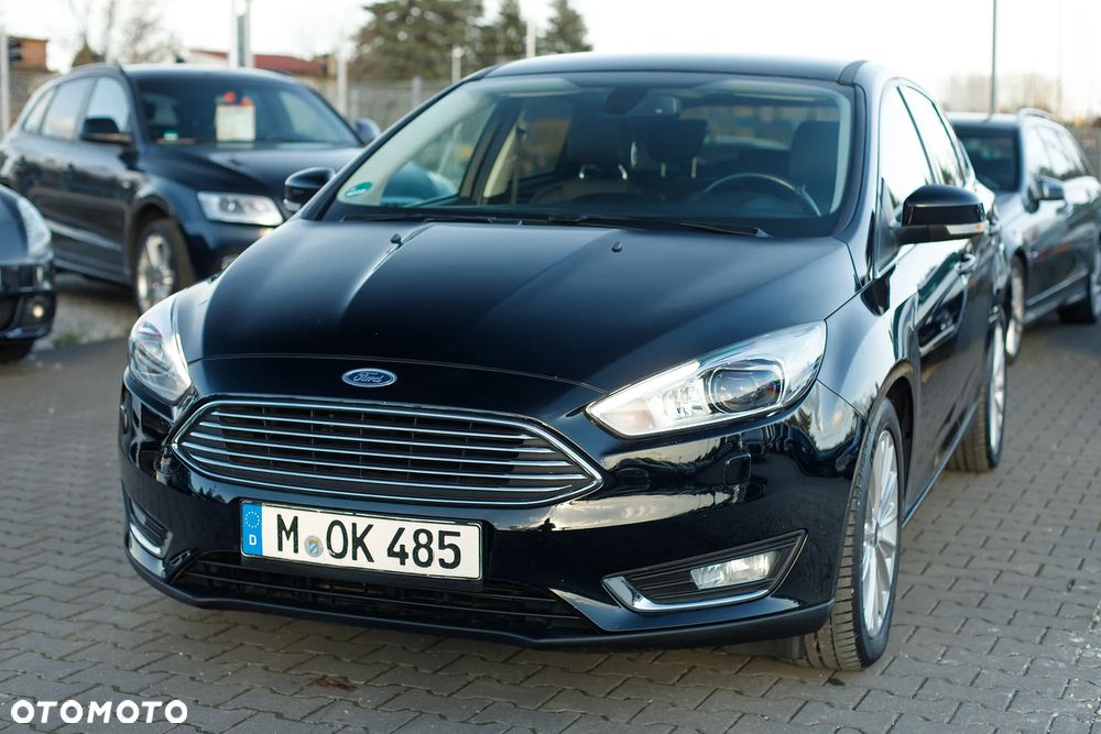 Ford Focus ver-1-0-ecoboost-titanium-x - 7