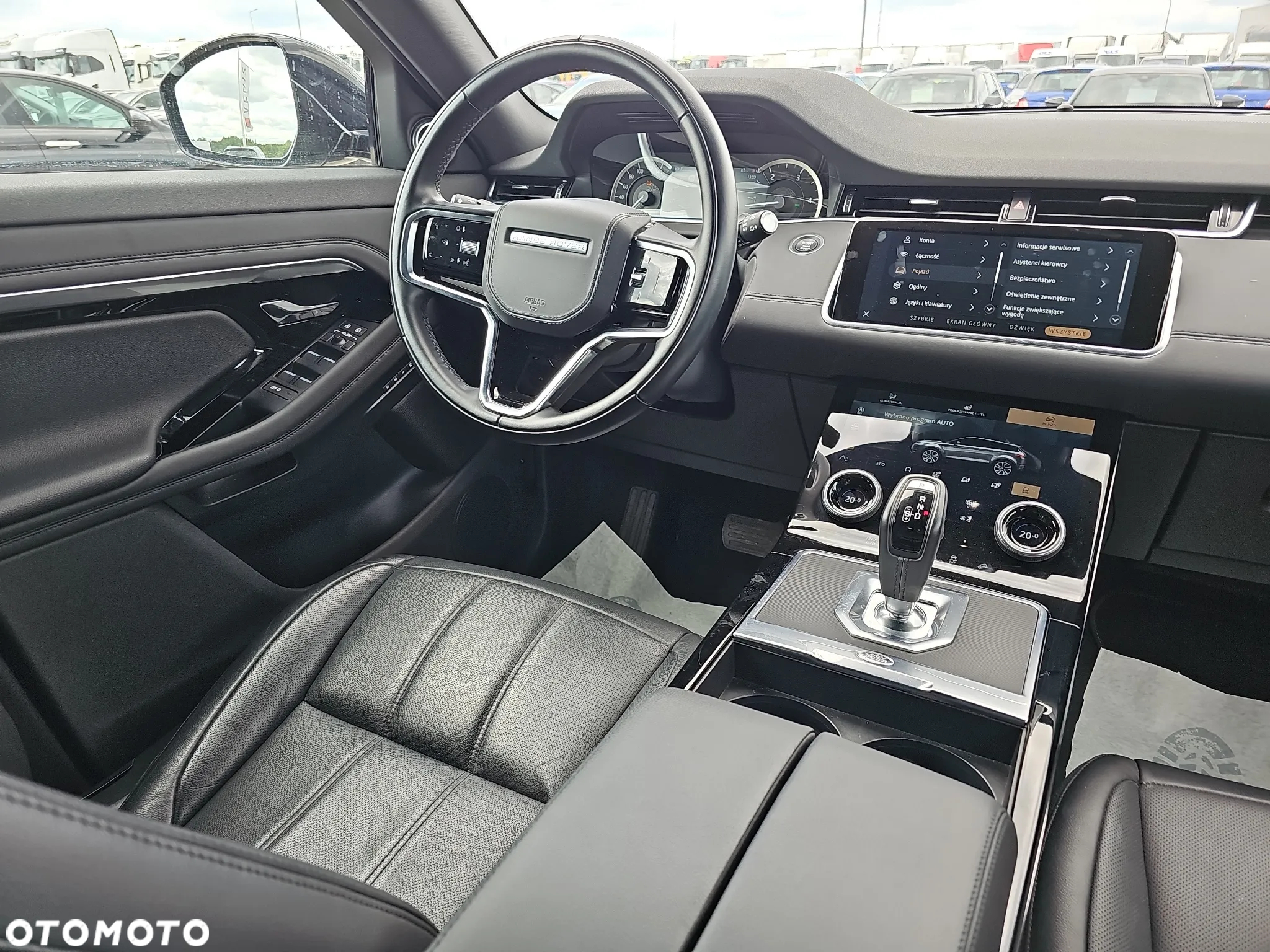 Land Rover Range Rover Evoque - 16