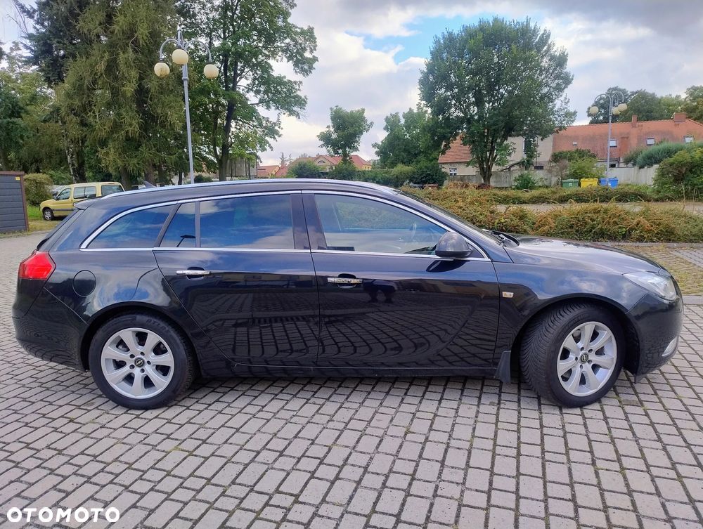 Opel Insignia 2.0 T Cosmo - 2