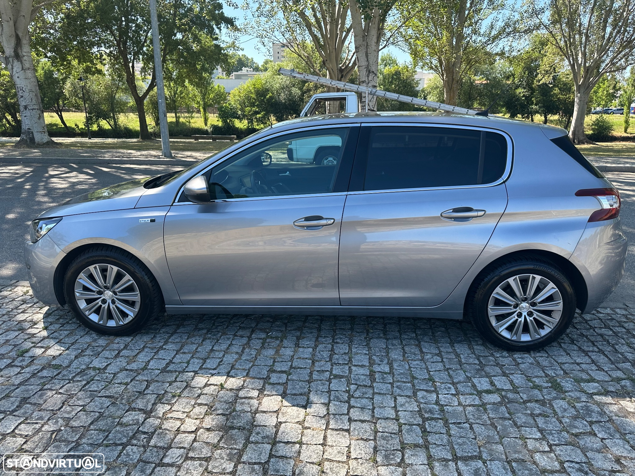 Peugeot 308 1.6 BlueHDi Style - 5