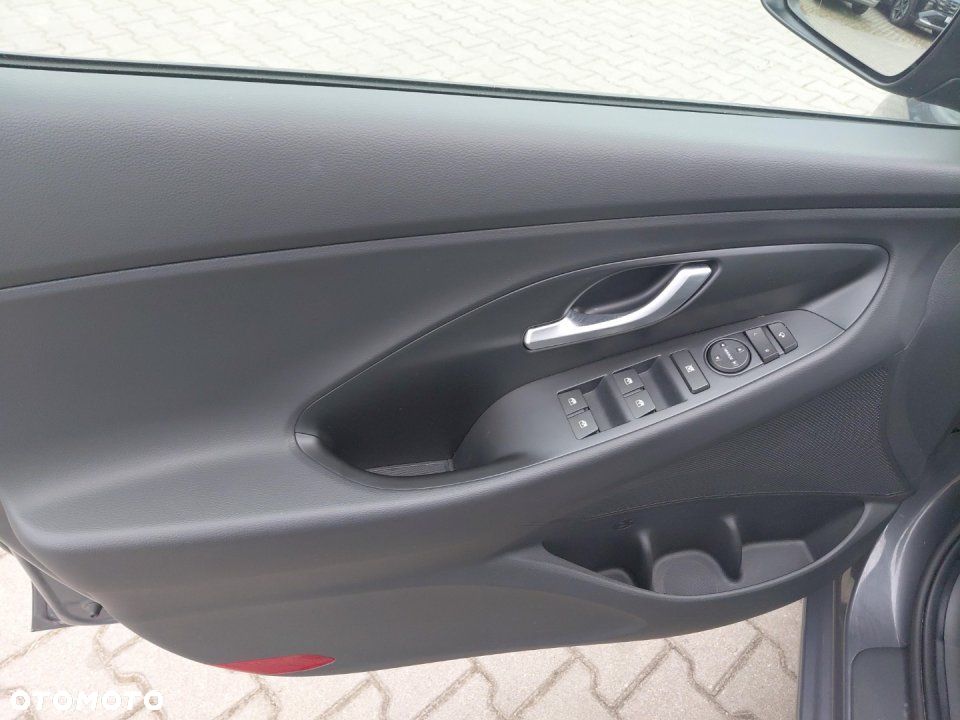 Hyundai i30 - 11