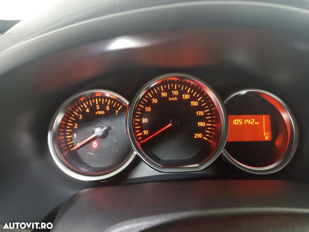 Dacia Logan 0.9 TCe Laureate - 11
