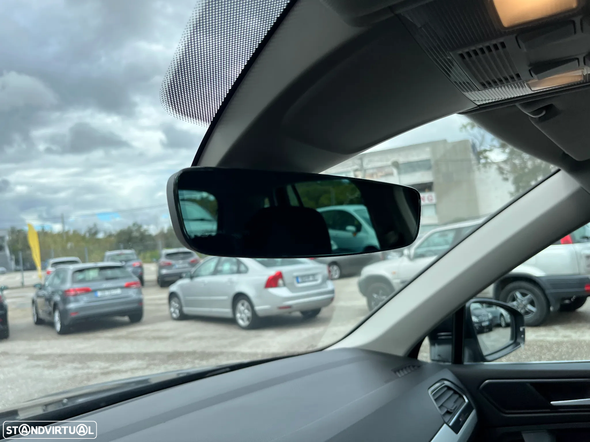 VW Tiguan 1.6 TDI Confortline - 43