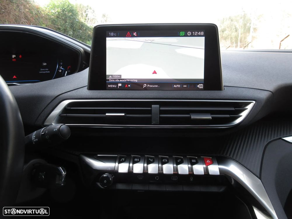 Peugeot 3008 BlueHDi 120 EAT6 Stop & Start Allure - 31