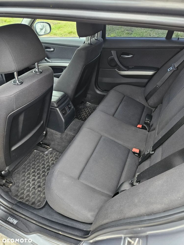 BMW Seria 3 - 8
