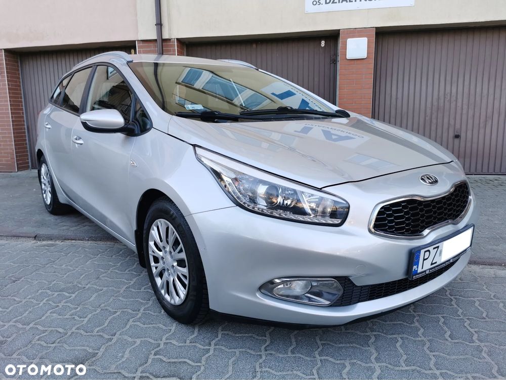 Kia Ceed 1.6 CRDi Business Line - 27