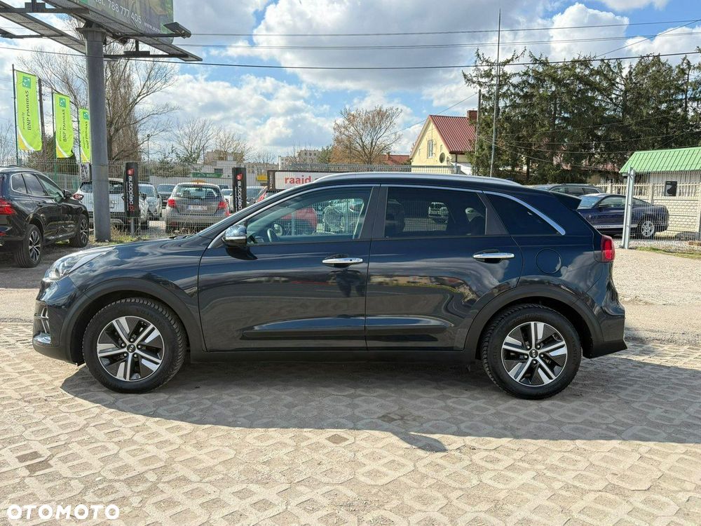 Kia Niro 1.6 GDI Hybrid M - 25