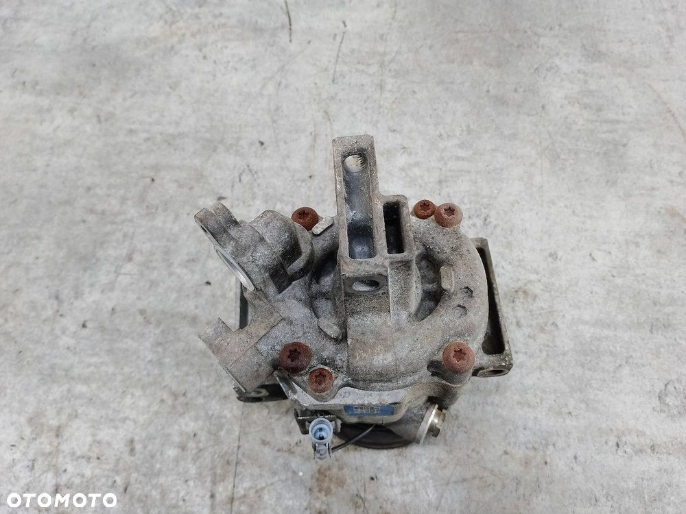 SPRĘŻARKA KLIMATYZACJI PEUGEOT 107 FL 88310-0H010-G  506021-7372 VALEO - 6