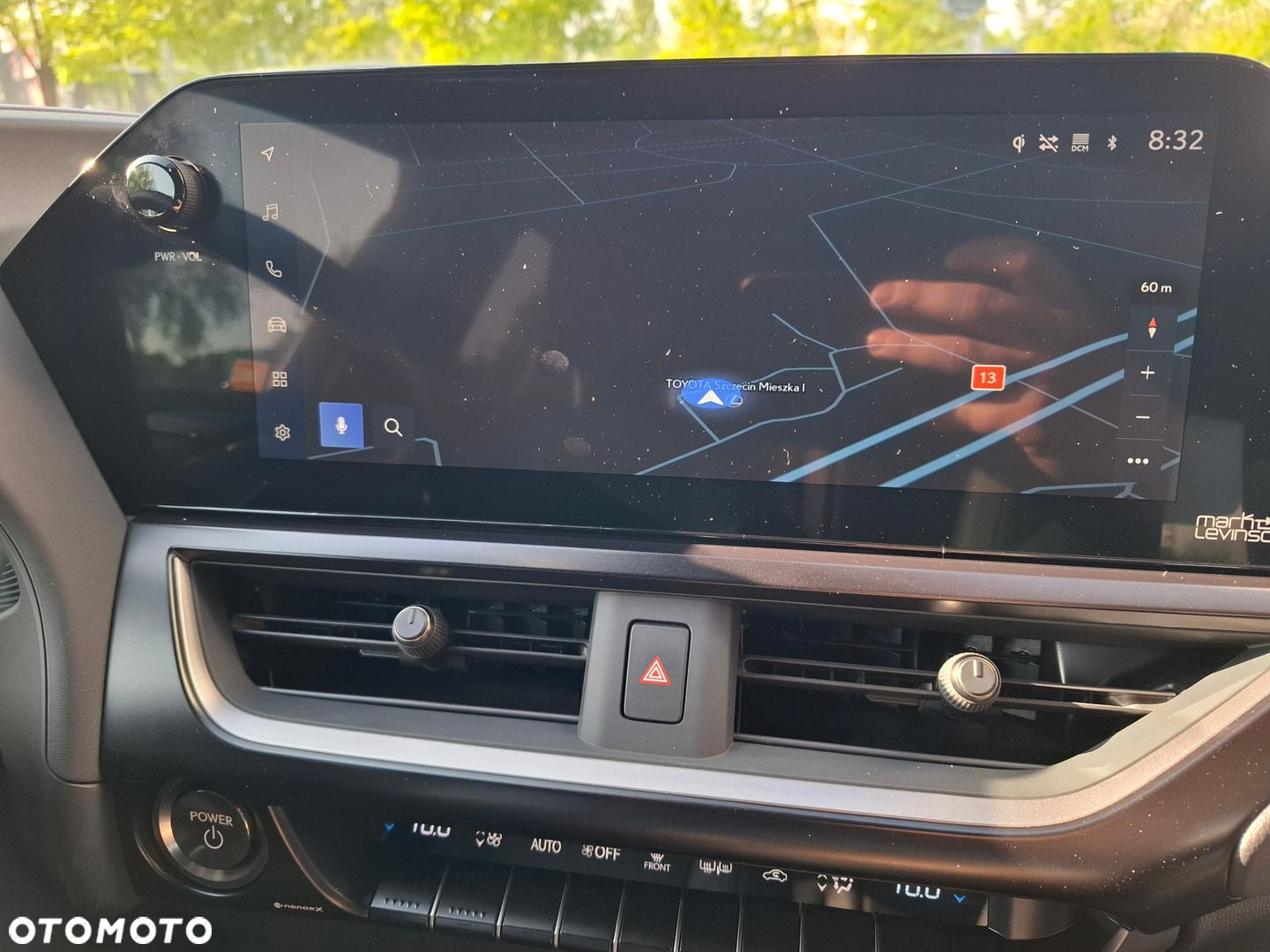 Lexus UX 300e 72.8 kWh Prestige 2WD - 31