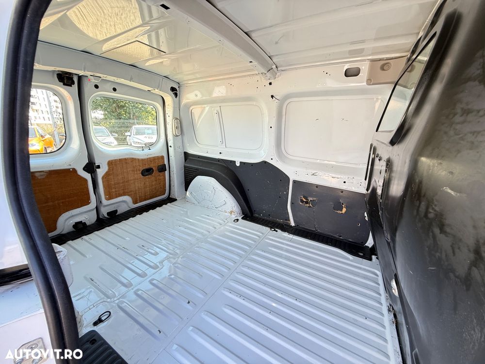 Renault Kangoo ENERGY dCi 90 FAP Start & Stop EXPERIENCE - 8