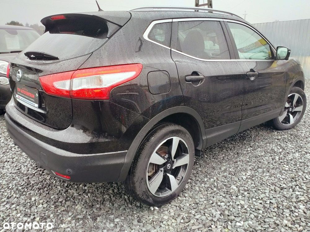 Nissan Qashqai 1.6 DIG-T N-Connecta - 6