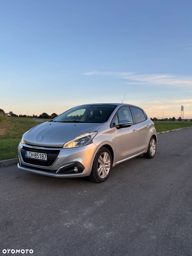Peugeot 208 1.2 PureTech Style - 3