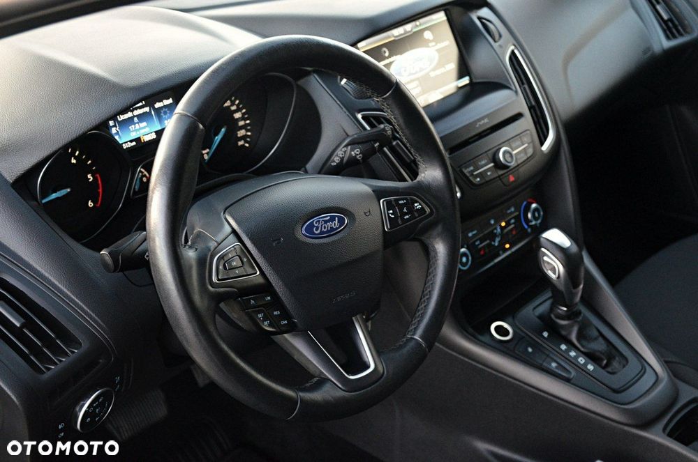 Ford Focus - 16