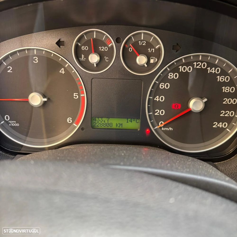 Ford Focus 1.6 TDCi Sport - 7