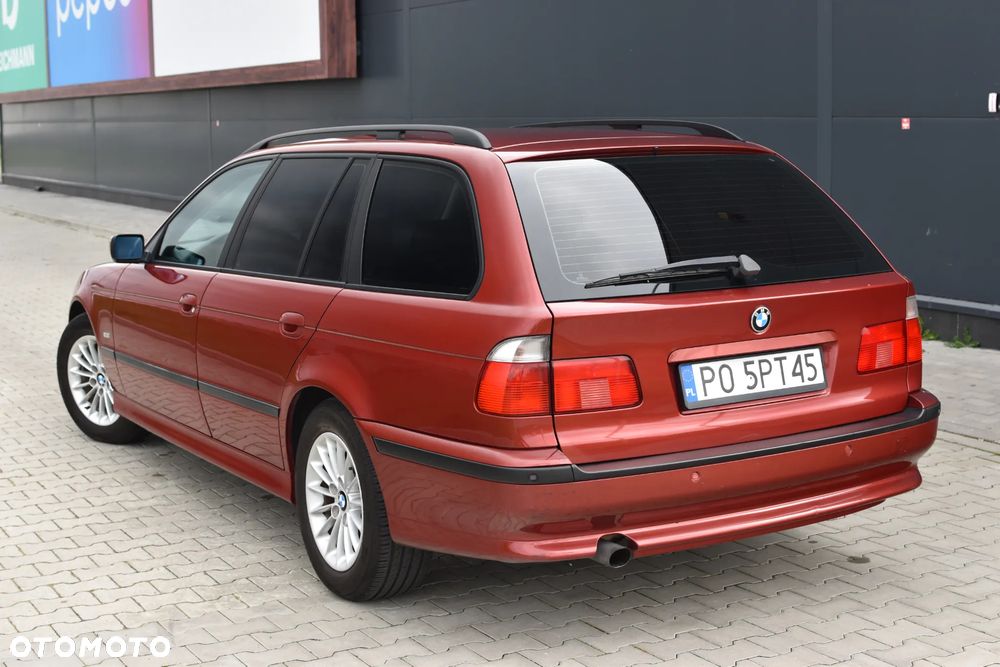 BMW 5 Series 2000 photo 2
