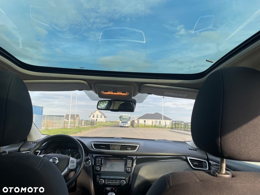 Nissan Qashqai 1.6 DCi N-Connecta - 15