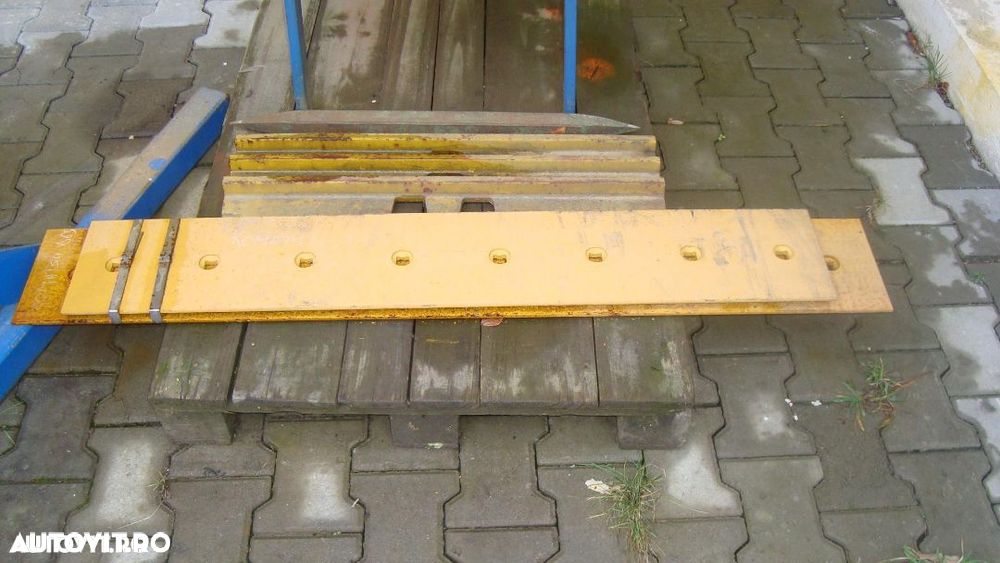 Cutite antiuzura pentru utilaje terasiere - 4