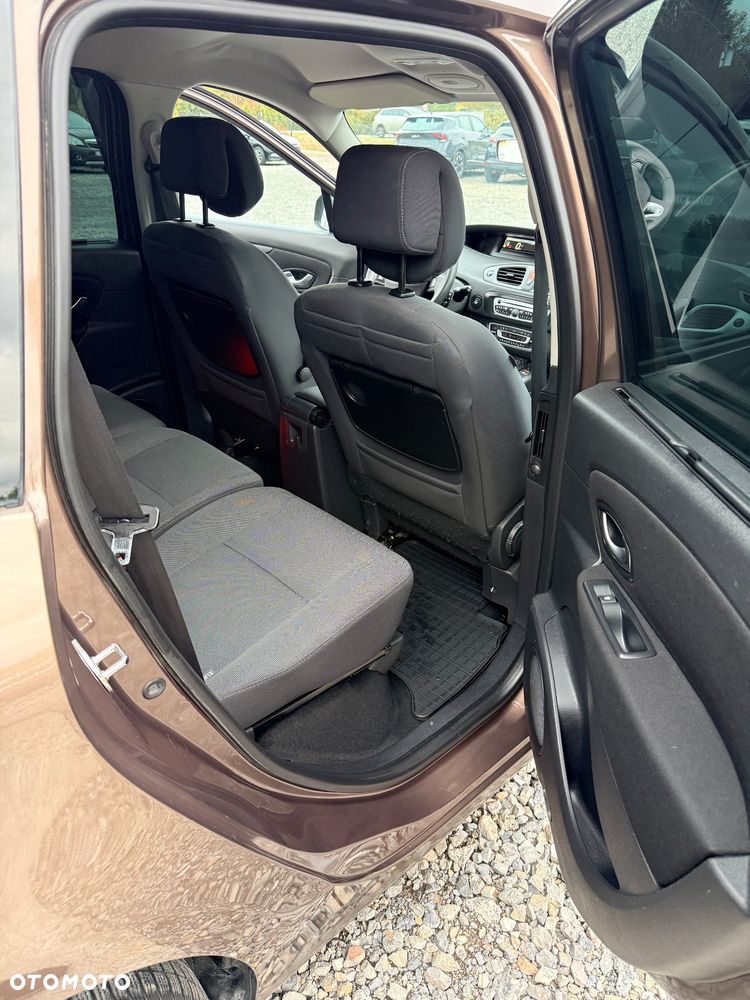Renault Grand Scenic 1.6 16V 110 Dynamique - 8