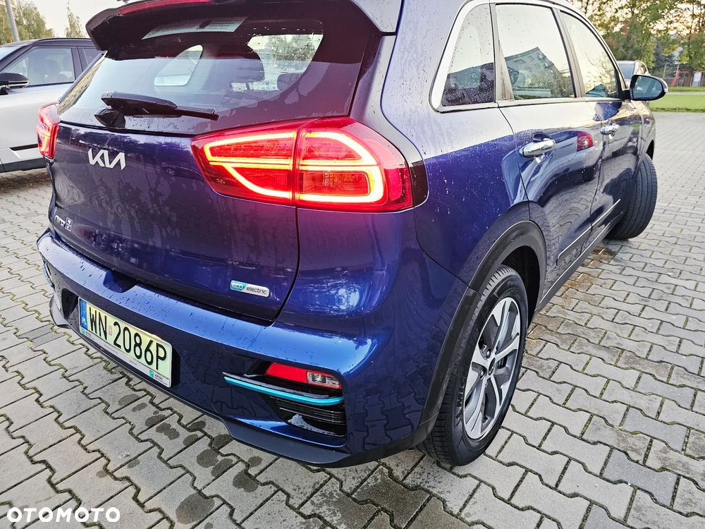 Kia Niro e-Niro 64kWh L - 6