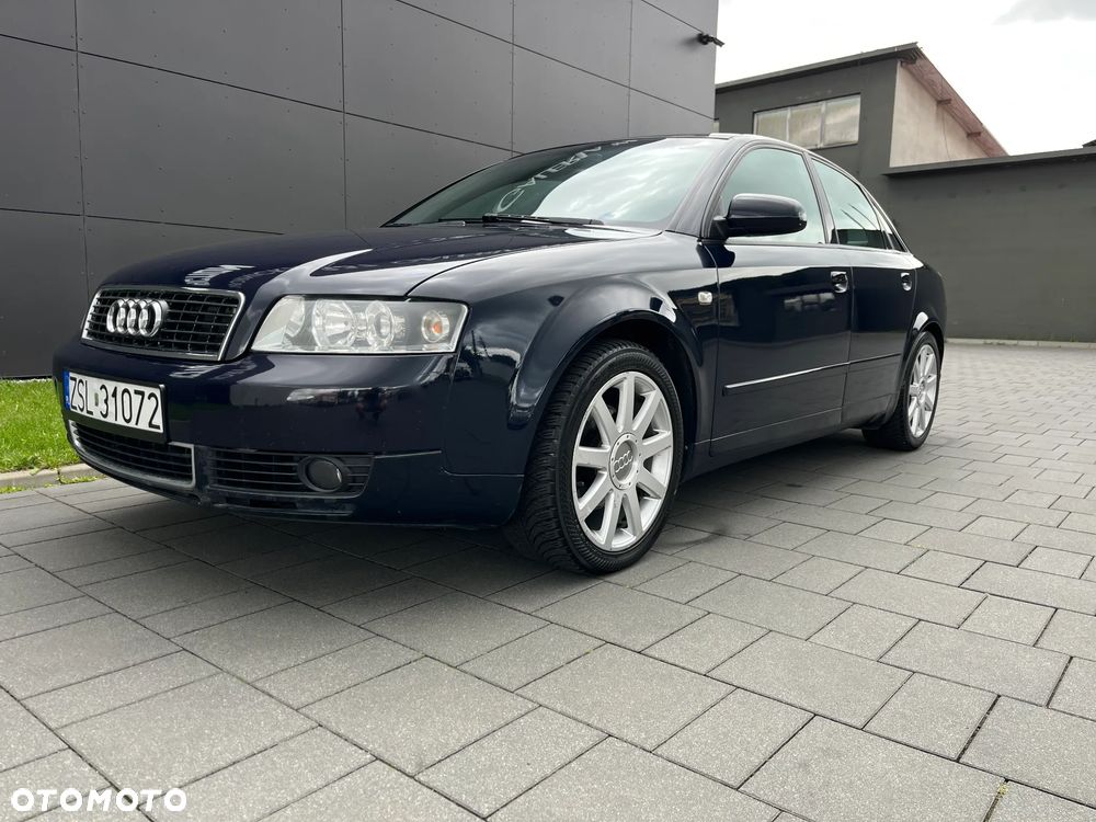 Audi A4 Limousine - 7