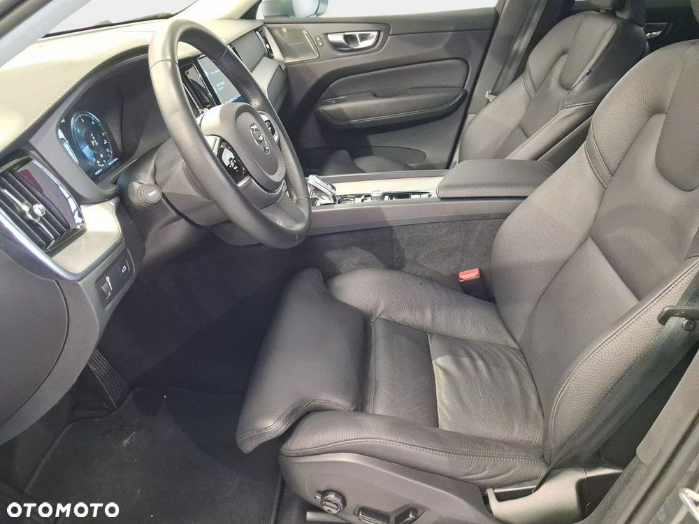 Volvo XC 60 - 13