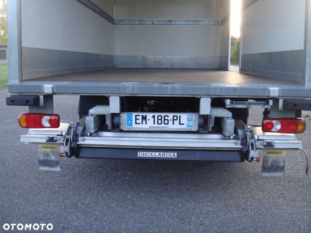 Mitsubishi FUSO CANTER - 35