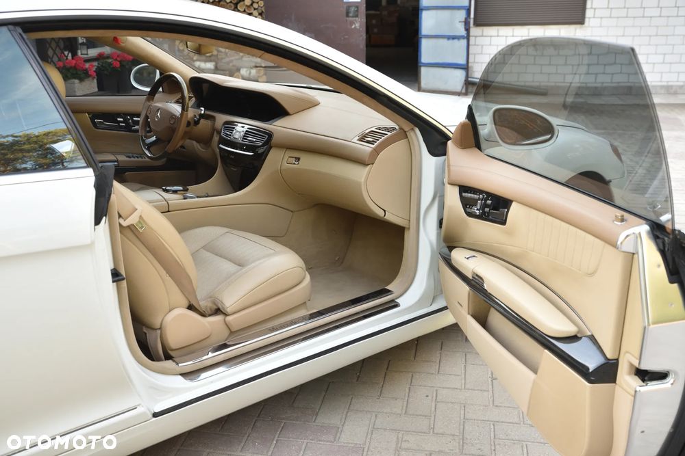 Mercedes-Benz CL 600 - 14