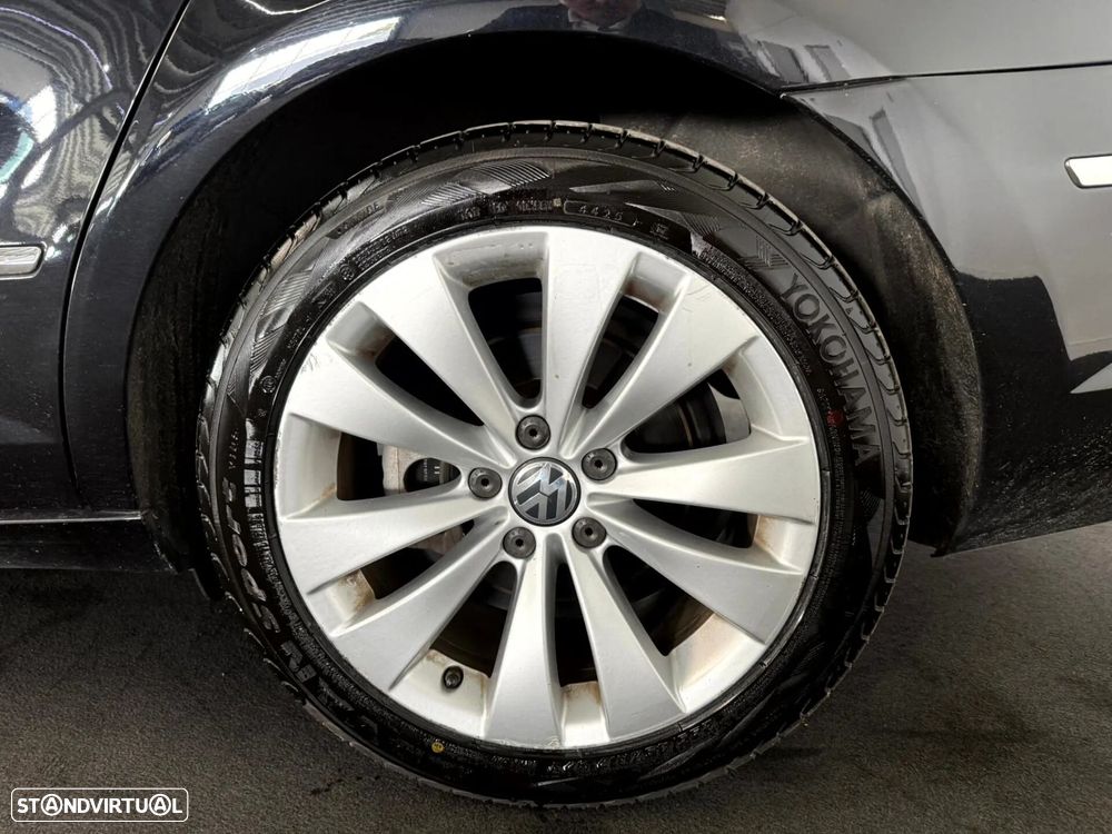 VW Passat CC 2.0 TDi BlueMotion - 4